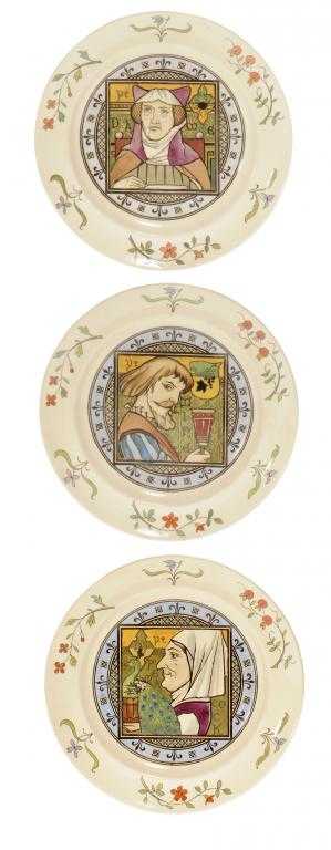 Appraisal: A SET OF THREE MINTON EARTHENWARE PLATES transfer printed in