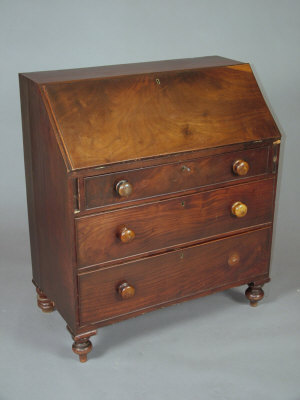 Appraisal: A Victorian mahogany bureau mid th century the moulded fall