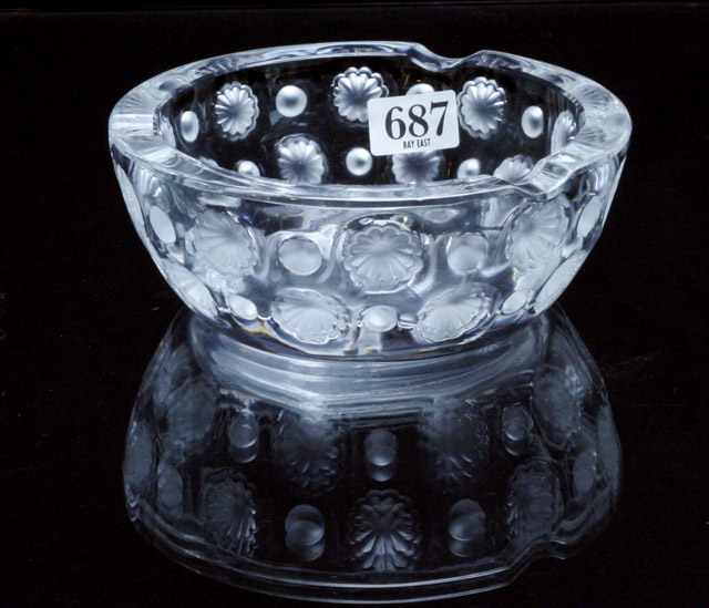 Appraisal: A Lalique ashtray