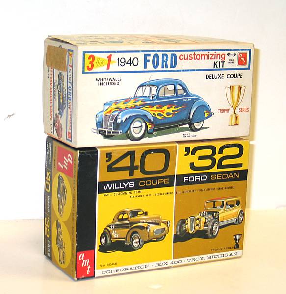 Appraisal: Ford plastic boxed model kits Lot of assorted customizing vehicles