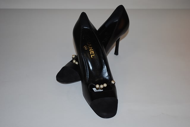 Appraisal: Chanel black leather pumps w pearls Size - Good condition