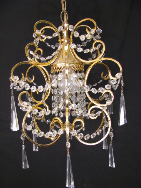 Appraisal: One light small crystal chandelier with gold metal finish Measures