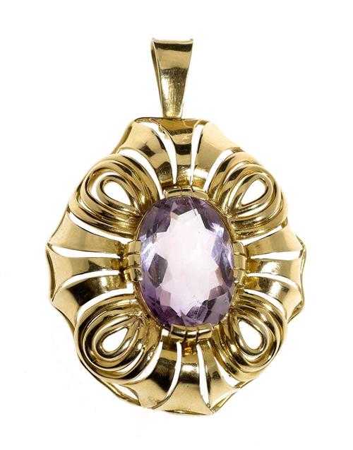 Appraisal: GOLD AND AMETHYST PENDANT ca Yellow gold Decorative oval open-worked