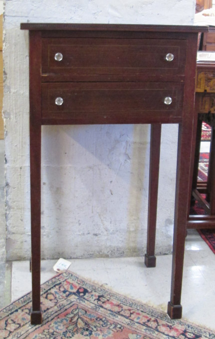 Appraisal: FEDERAL STYLE MAHOGANY TWO-DRAWER SIDE TABLE American early th century