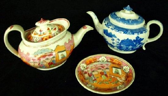 Appraisal: A New Hall teapot and cover with stand decorated in