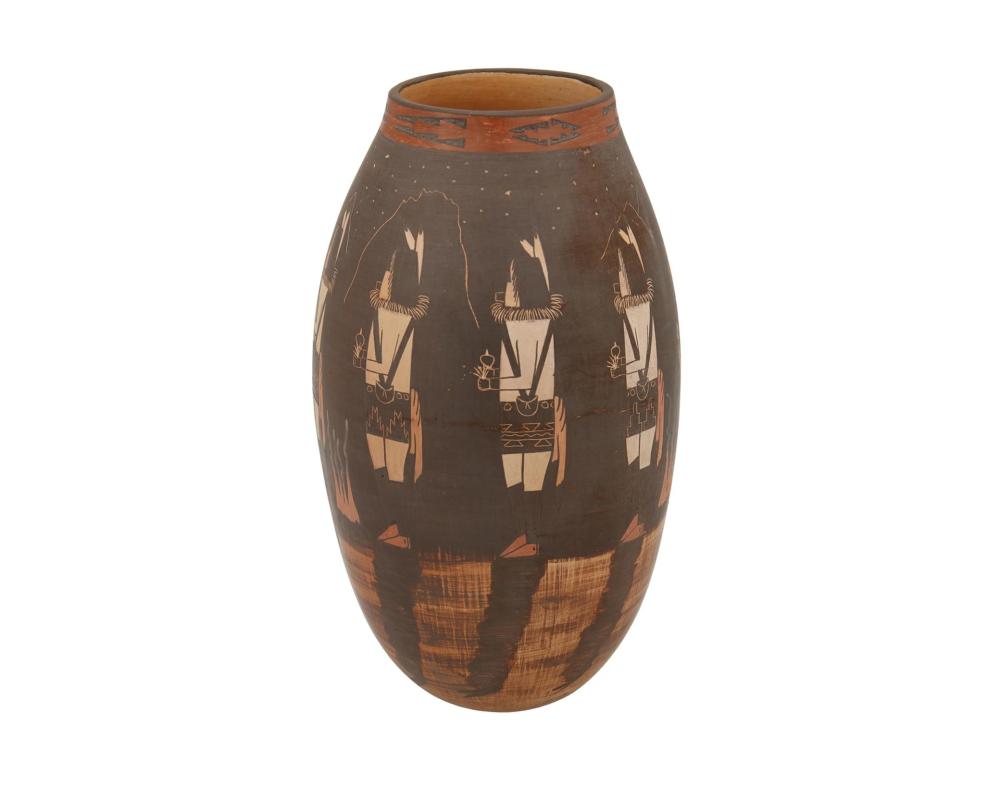 Appraisal: Ida Sahmie b Din A Navajo tall pottery vase Signed