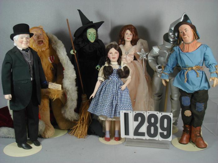 Appraisal: Lot of Wizard of Oz related Franklin Heirloom dolls porcelain