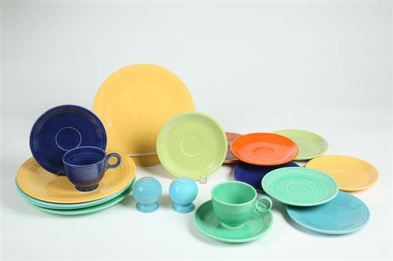 Appraisal: SIXTEEN PIECES OF FIESTAWARE Five lunch plates dia Eight saucers