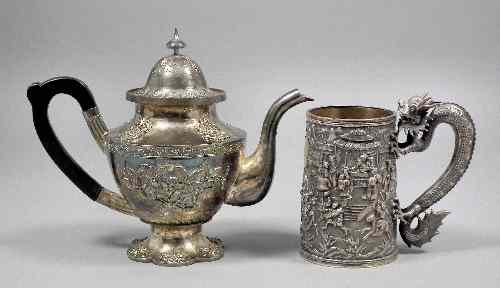 Appraisal: An early th Century Chinese silvery metal cylindrical tankard with