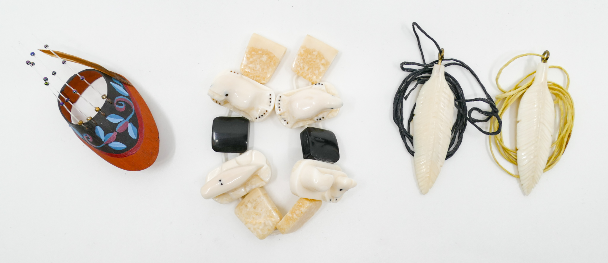 Appraisal: pc Alaskan Inuit Scrimshawed Jewelry etc '' to ''