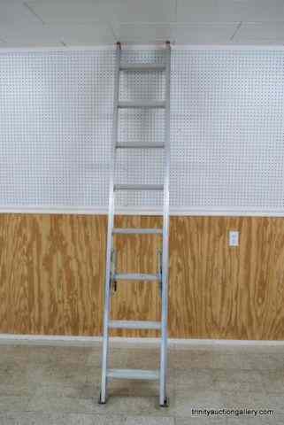 Appraisal: Louisville Brand ' Aluminum Extension LadderThis ladder is clean and