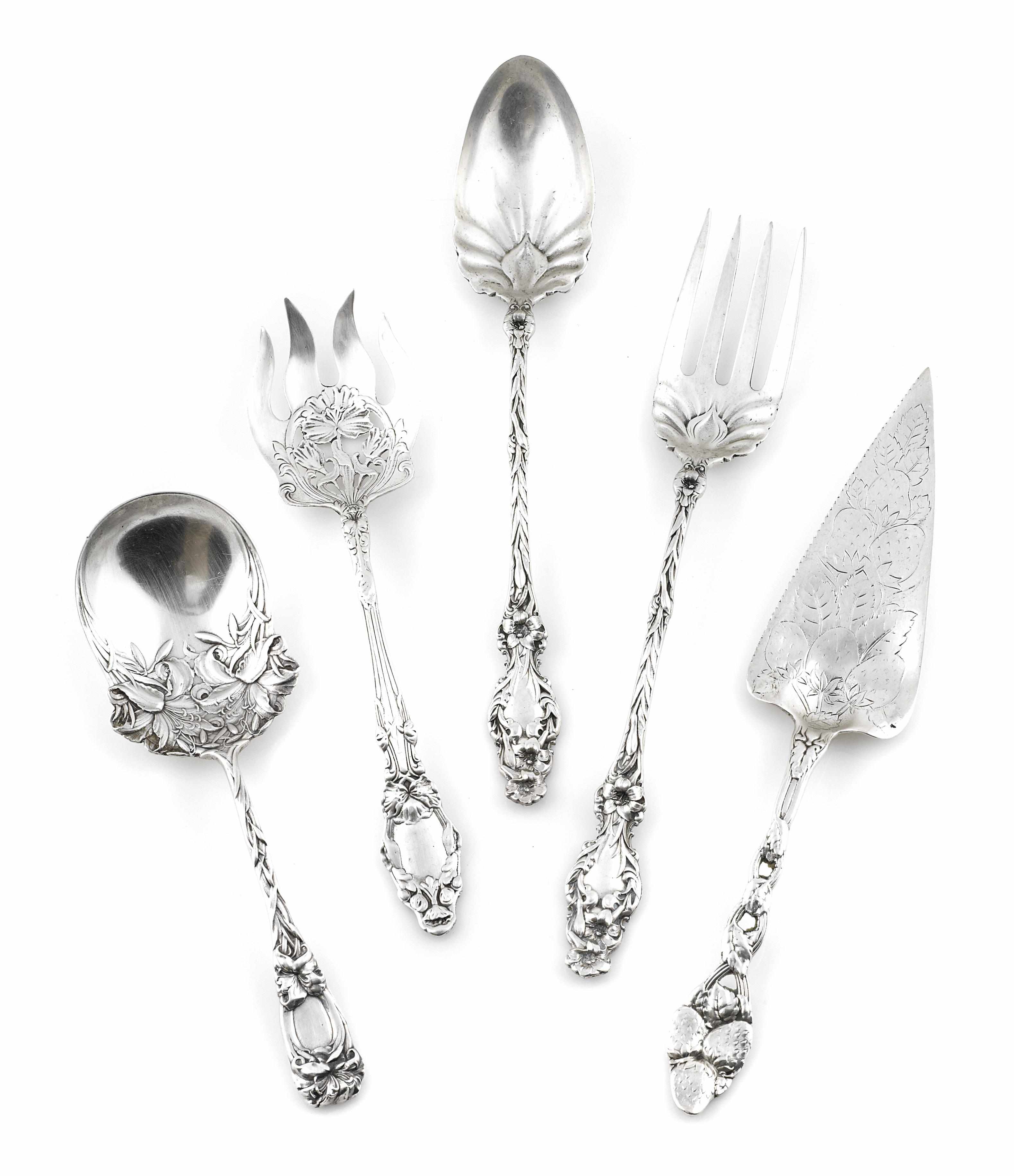 Appraisal: A group of five American re-cast sterling silver Art Nouveau