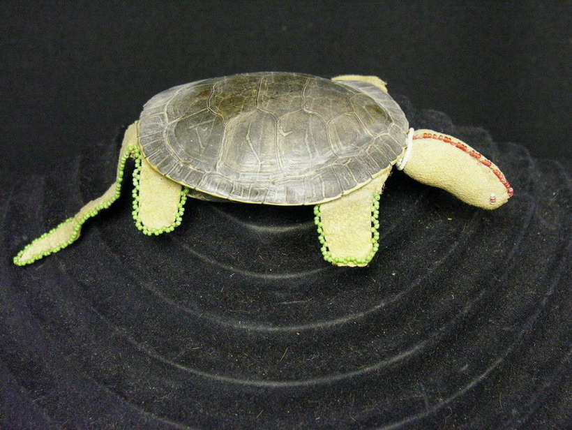 Appraisal: NATIVE AMERICAN TURTLE FETISH Beaded leather turtle in Natural Shell