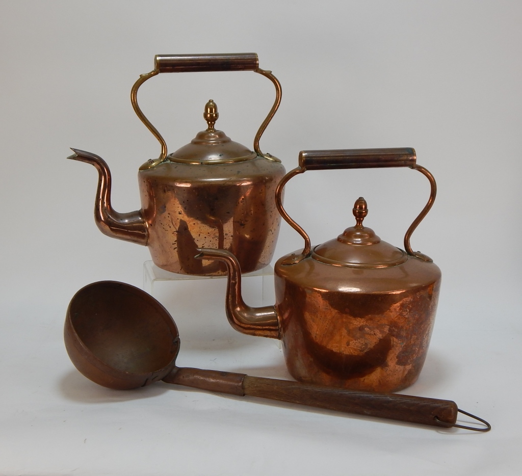 Appraisal: COPPER KETTLE AND LADLE DOMESTIC GROUPING England th CenturyIncludes two