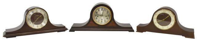 Appraisal: lot of Mantel clocks thc each in shaped case retaining