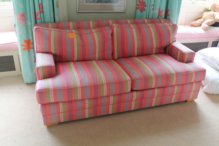 Appraisal: A candy stripe double bed settee