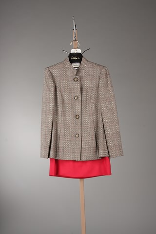 Appraisal: Ripetta Brown cream red tweed jacket of wool cashmere with