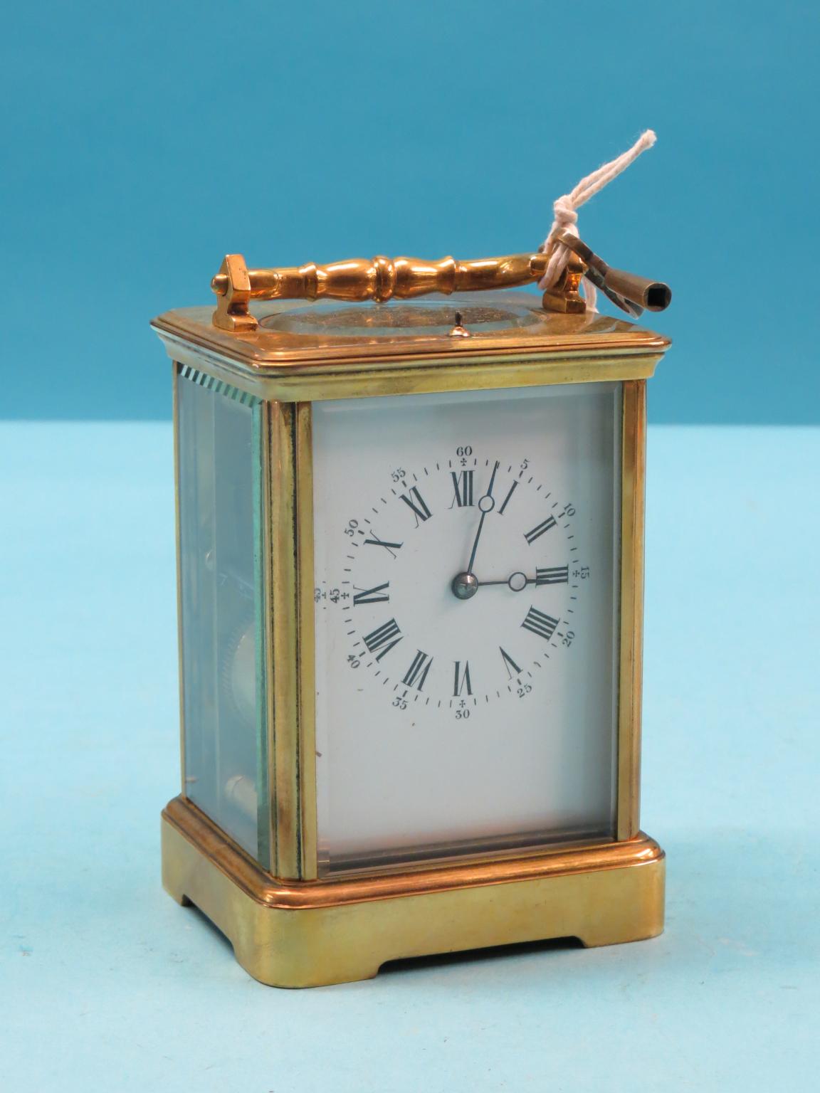 Appraisal: An early th century French brass repeating carriage clock with