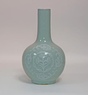 Appraisal: A th Century Chinese celadon vase with bianca sopra bianca