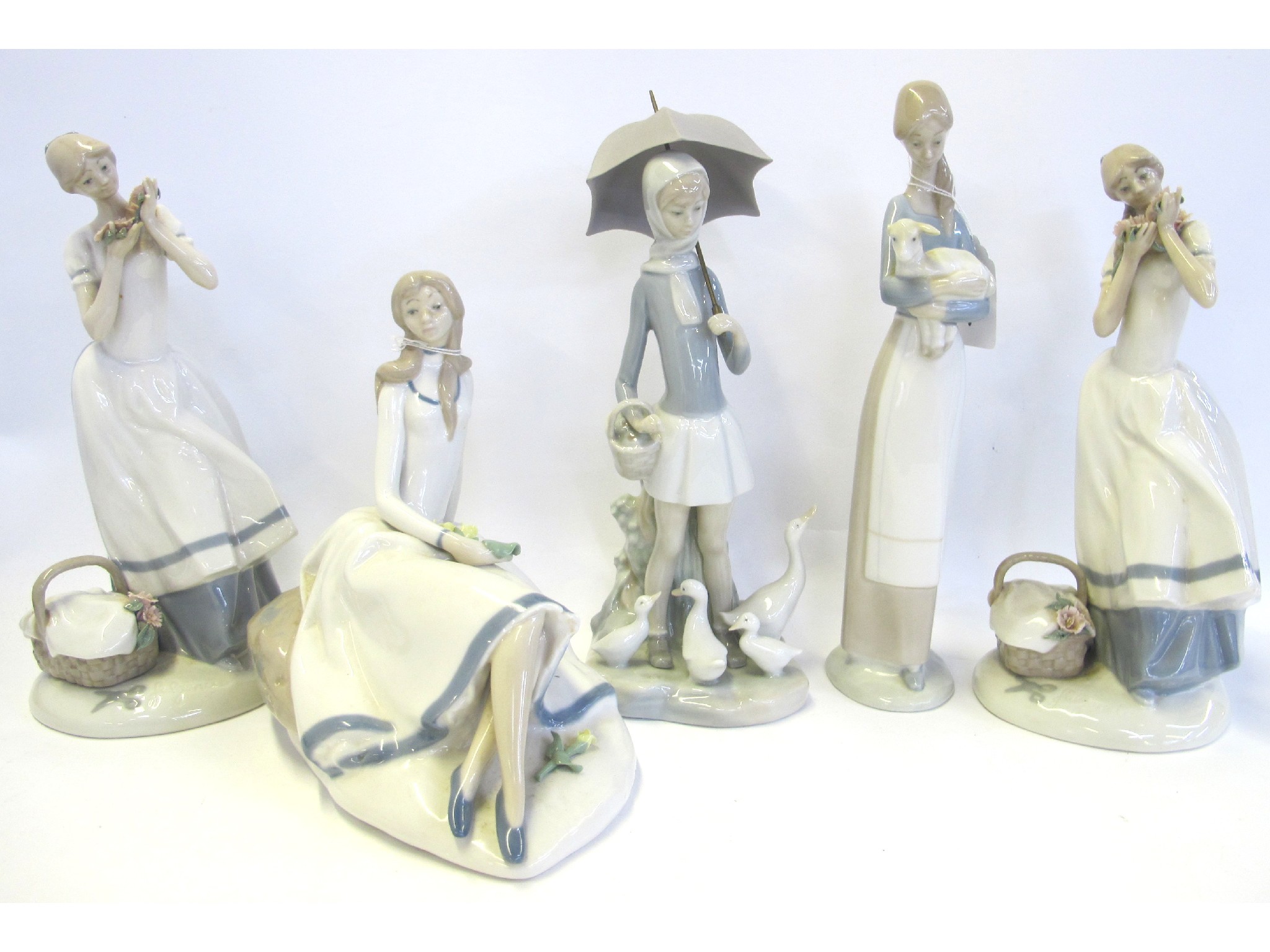 Appraisal: Five Lladro figures