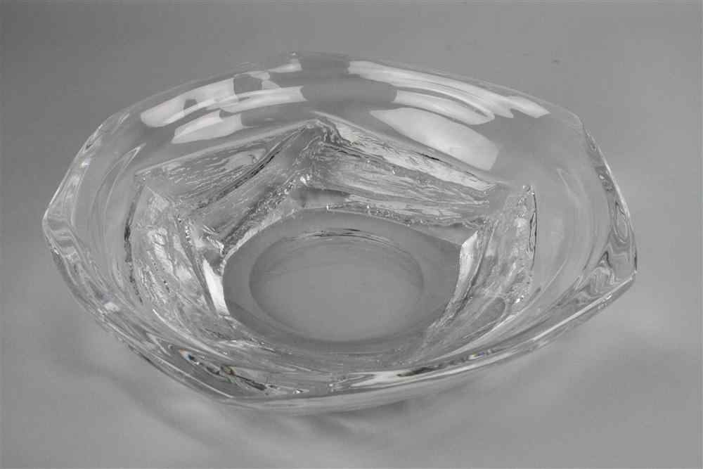 Appraisal: DAUM CONTEMPORARY GLASS CENTERPIECE BOWL Script Daum France mark hexagonal