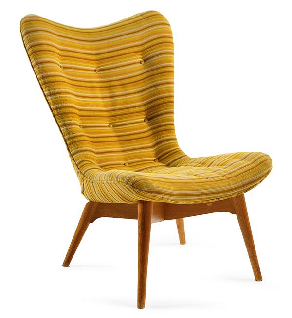 Appraisal: A GRANT FEATHERSTON R CONTOUR CHAIR c Australia Moulded ply