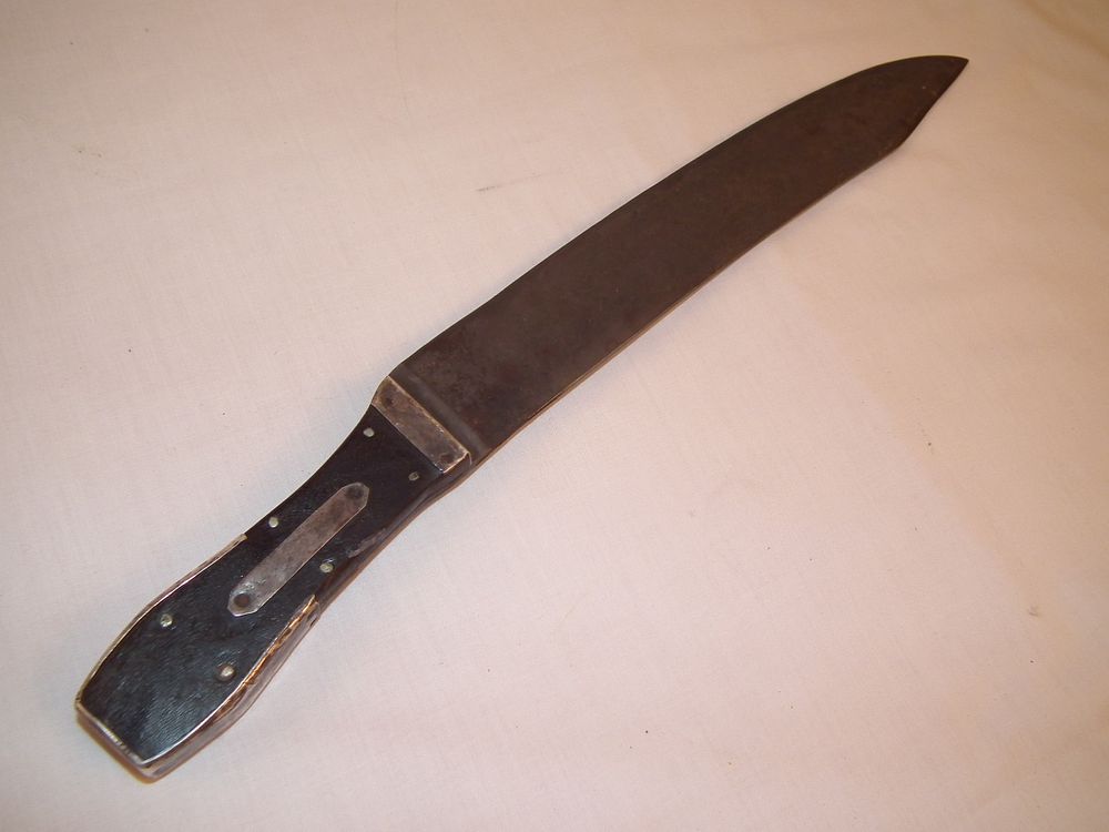 Appraisal: BOWIE COFFIN STYLE KNIFE Old Bowie No type knife with