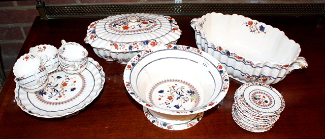 Appraisal: A COPELAND SPODE 'BUTTERCUP' PATTERN TEA SERVICE two similar tureens