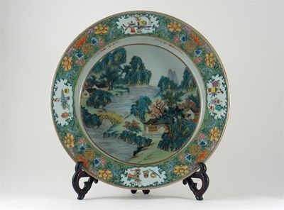 Appraisal: A large Chinese Canton famille rose bowl decorated with a