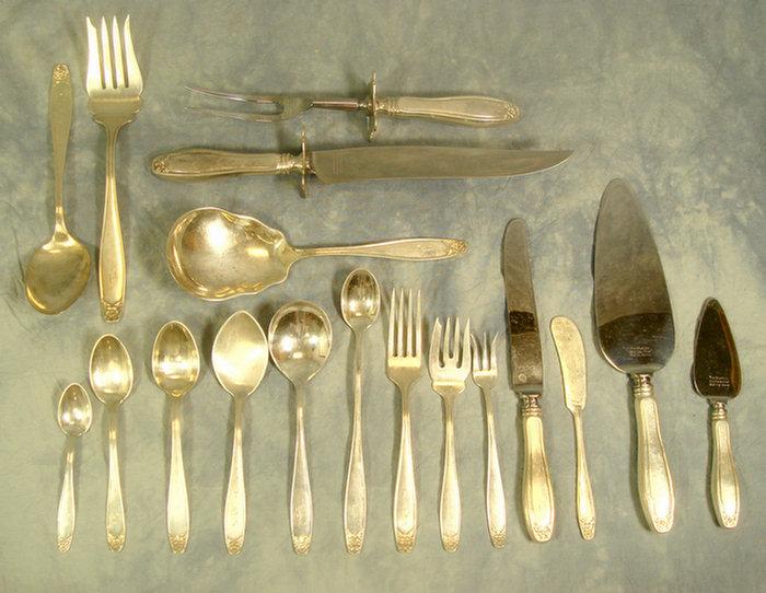 Appraisal: pcs Stieff Puritan sterling flatware c o teaspoons ea HH