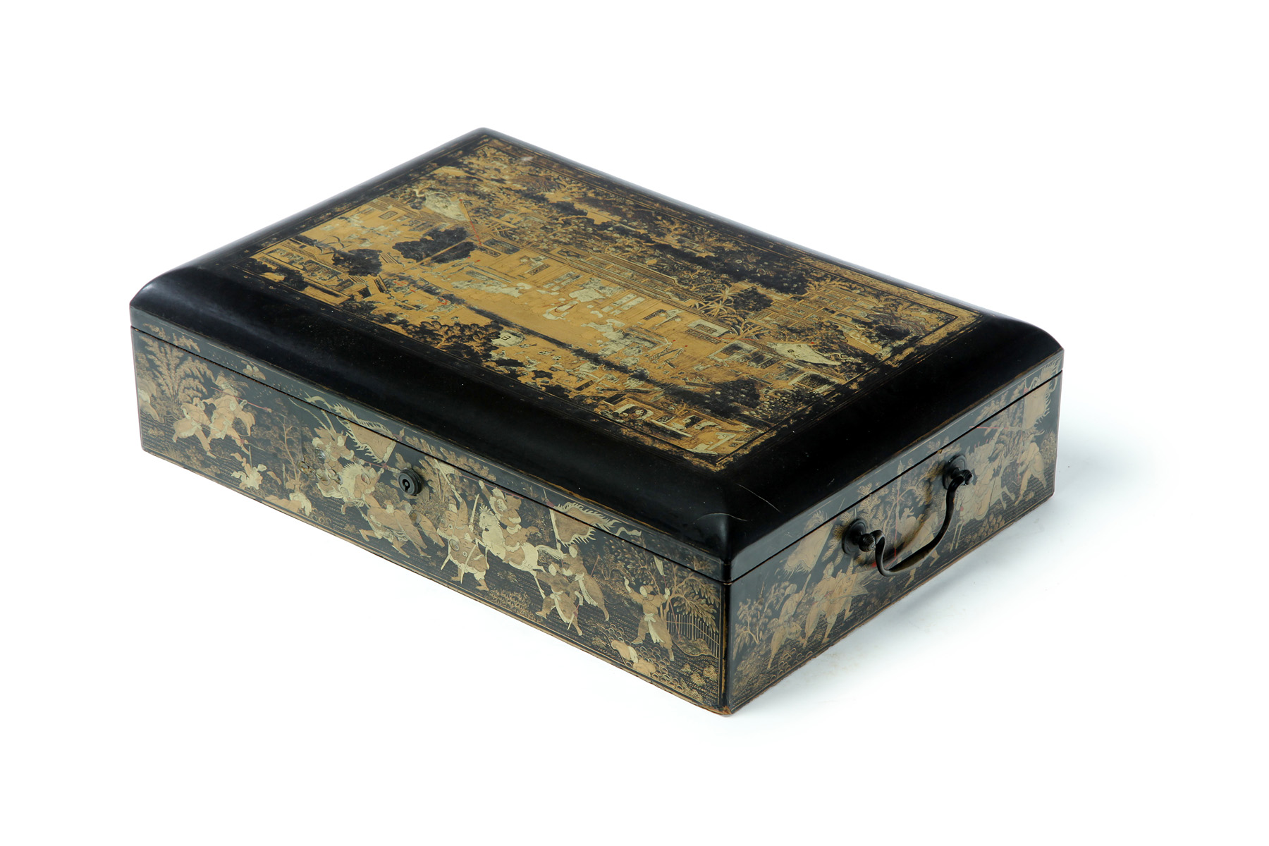 Appraisal: CHINESE EXPORT LACQUERED BOX First half- th century Lift lid