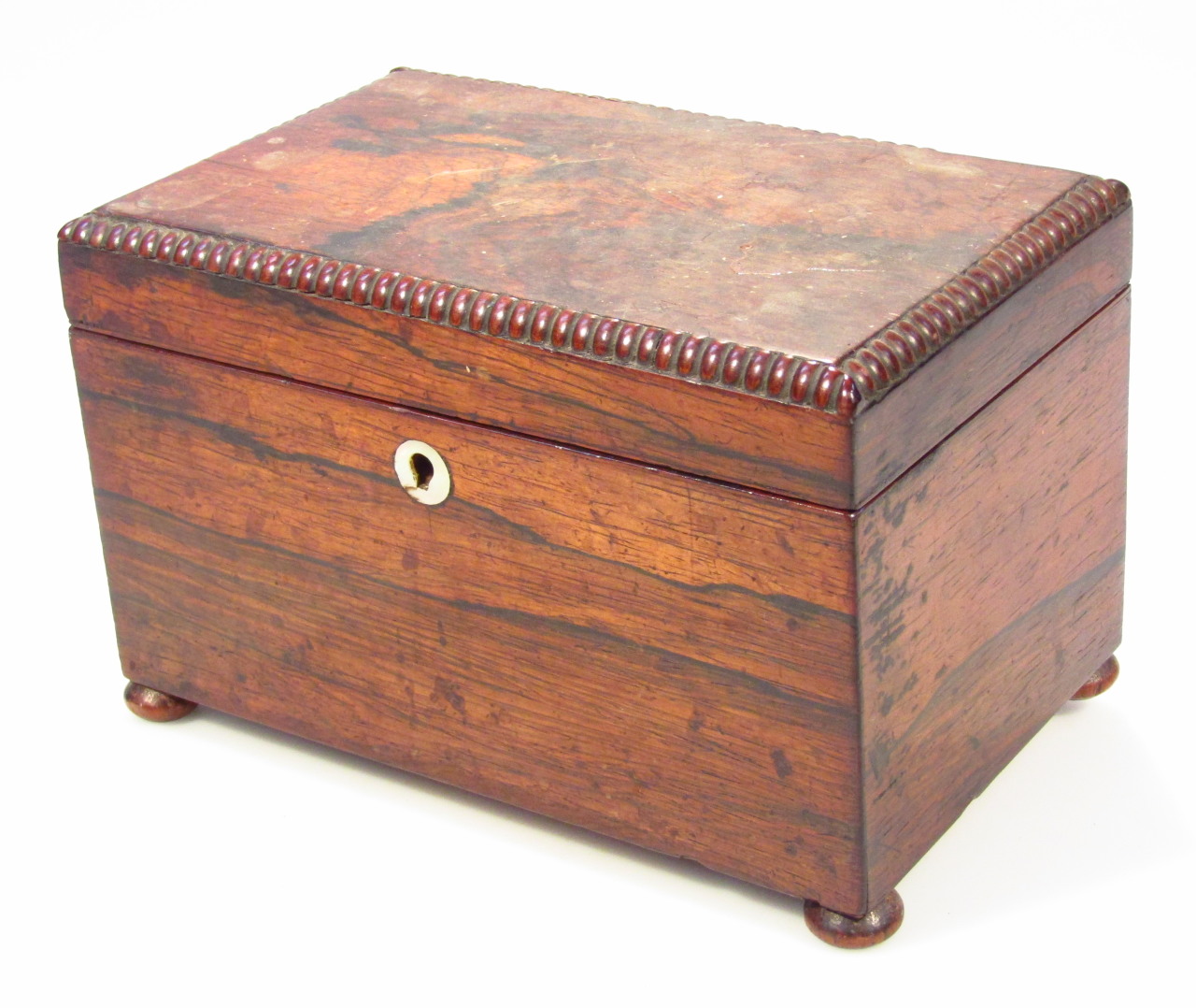 Appraisal: An early thC rosewood tea caddy the rectangular lid with