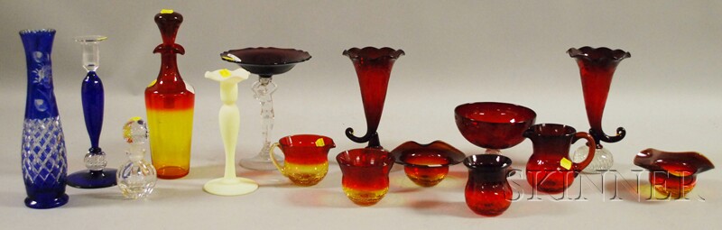 Appraisal: Fifteen Pieces of Assorted Art Glass including seven pieces of