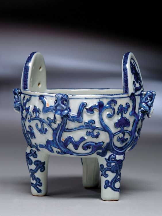 Appraisal: WANLI MING BLUE AND WHITE CENSER Rare Chinese th Century