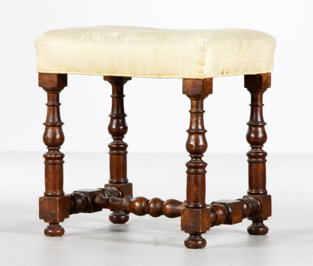 Appraisal: - William Mary English Stool William Mary English turned leg