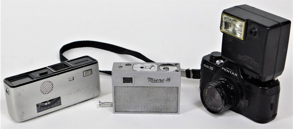 Appraisal: GROUP OF SUBMINIATURE CAMERAS Group of subminiature cameras Includes Minolta