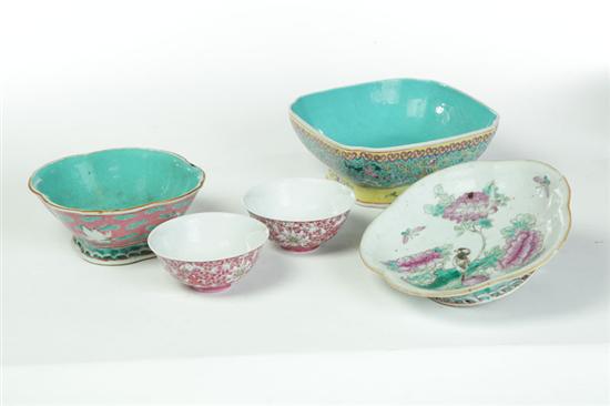 Appraisal: GROUP OF PORCELAIN BOWLS AND A DUCK Asian th century