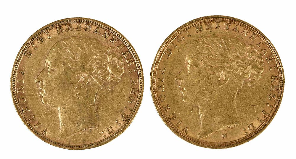 Appraisal: Two Young Head Victoria Gold Sovereigns -M Melbourne Condition typical