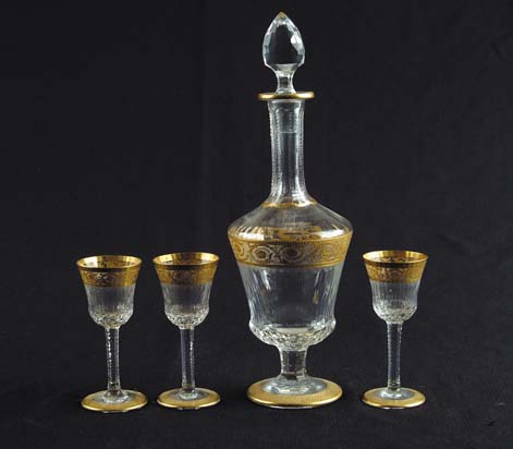 Appraisal: ST LOUIS LIQUOR SET Outstanding liquor set consisting of decanter