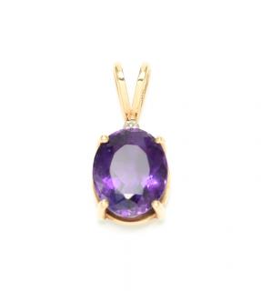 Appraisal: AN AMETHYST PENDANT AN AMETHYST PENDANTHigh quality amethyst with deep