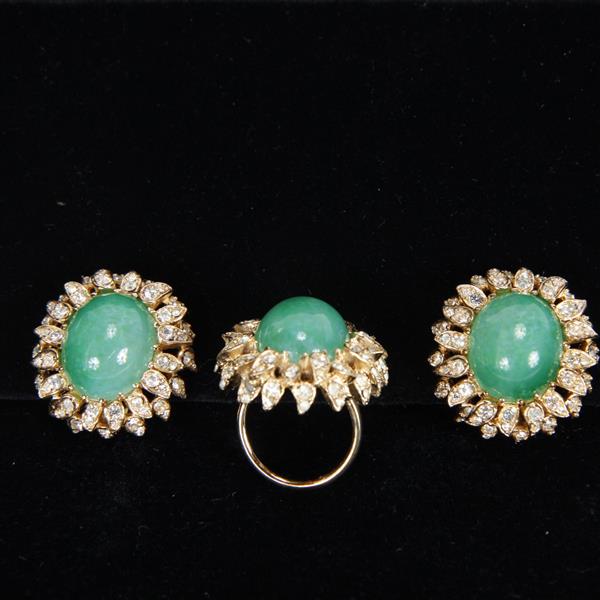 Appraisal: Ciner pc Green Cabochon Stone with Rhinestones Ring Clip Earrings