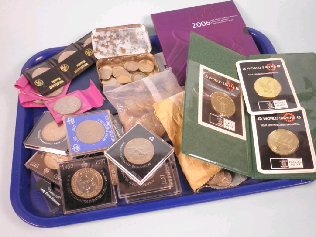 Appraisal: A quantity of commemorative crown coin sets and other coins