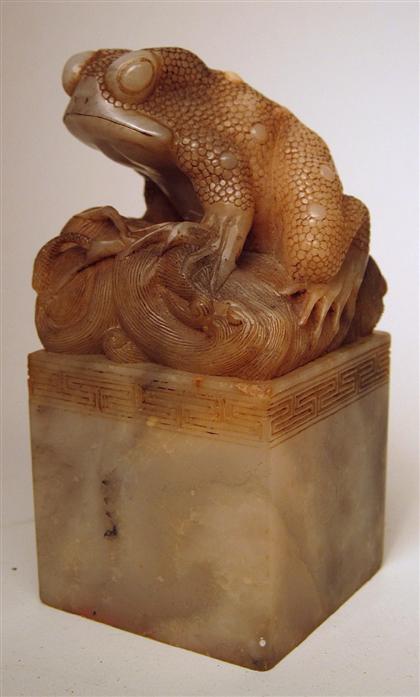 Appraisal: Chinese gray hardstone toad seal late qing dynasty