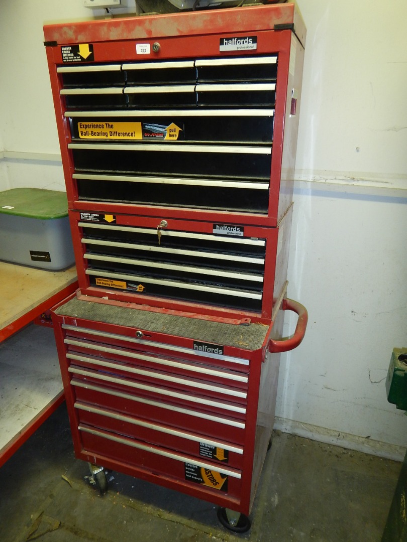 Appraisal: A Halfords three tier mechanics tool chest and the contents