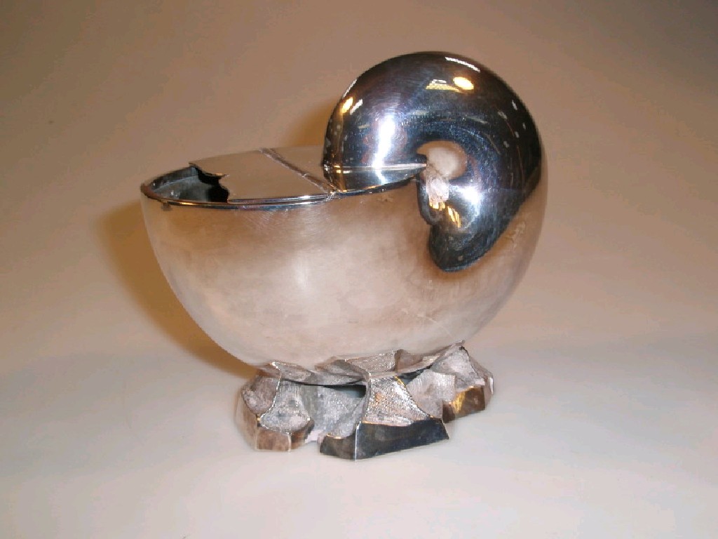 Appraisal: A Victorian electroplate spoon warmer in the form of a