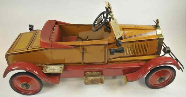 Appraisal: GENDRON PIONEER LINE PACKARD PEDAL CAR c exceptional original auto