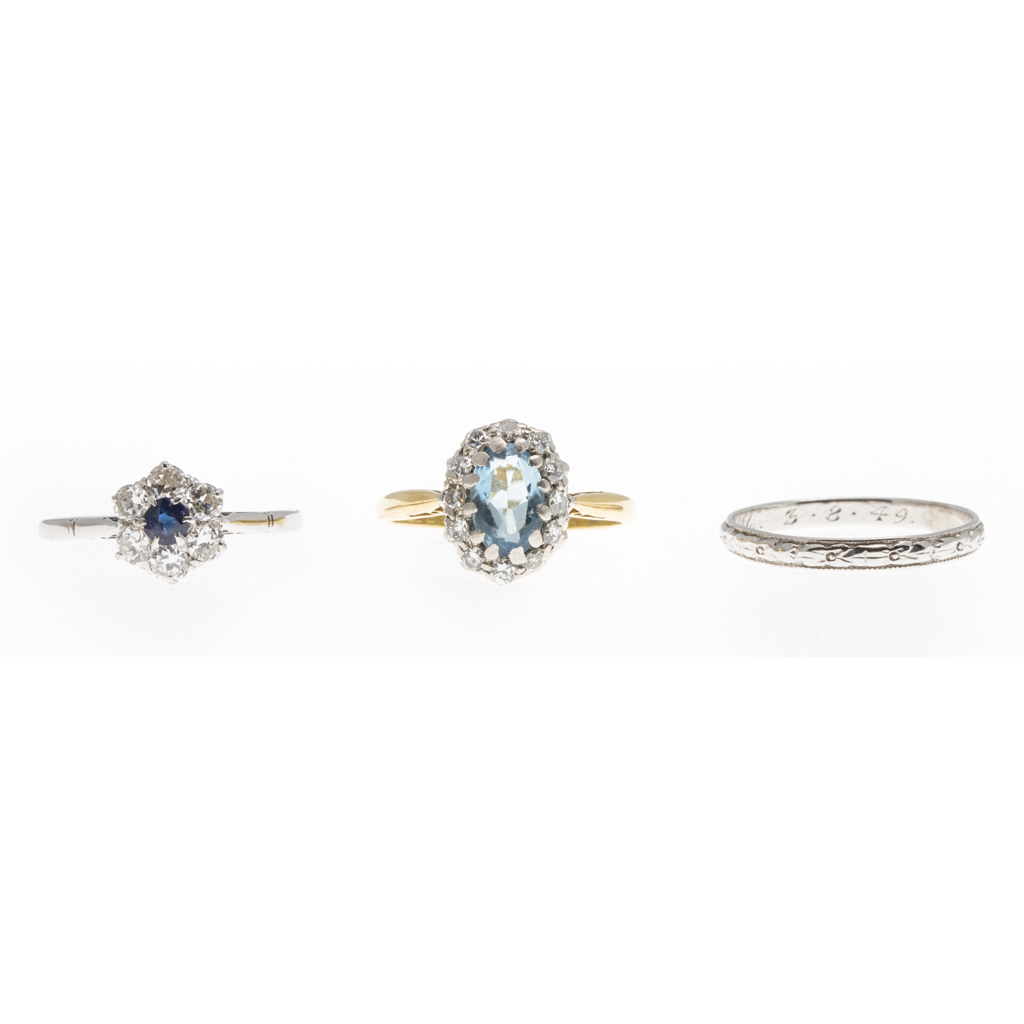 Appraisal: A collection of gem set rings to include and ct