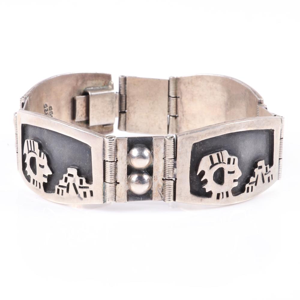 Appraisal: VINTAGE MEXICAN STERLING SILVER MODERNIST FIGURAL SHADOWBOX PANEL LINK BRACELET