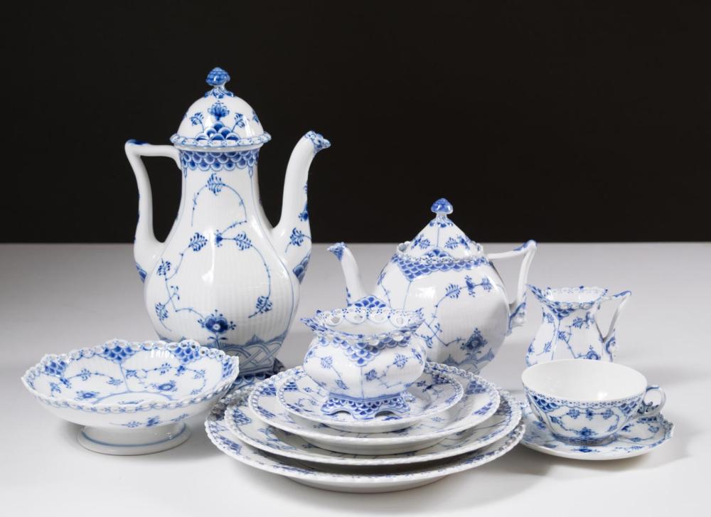 Appraisal: ONE HUNDRED THIRTY-EIGHT PIECE ROYAL COPENHAGEN CHINA SET in the