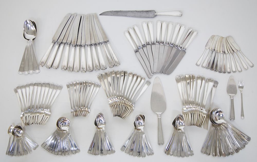 Appraisal: Piece Gorham Sterling Silver Flatware Set in The Etruscan Pattern